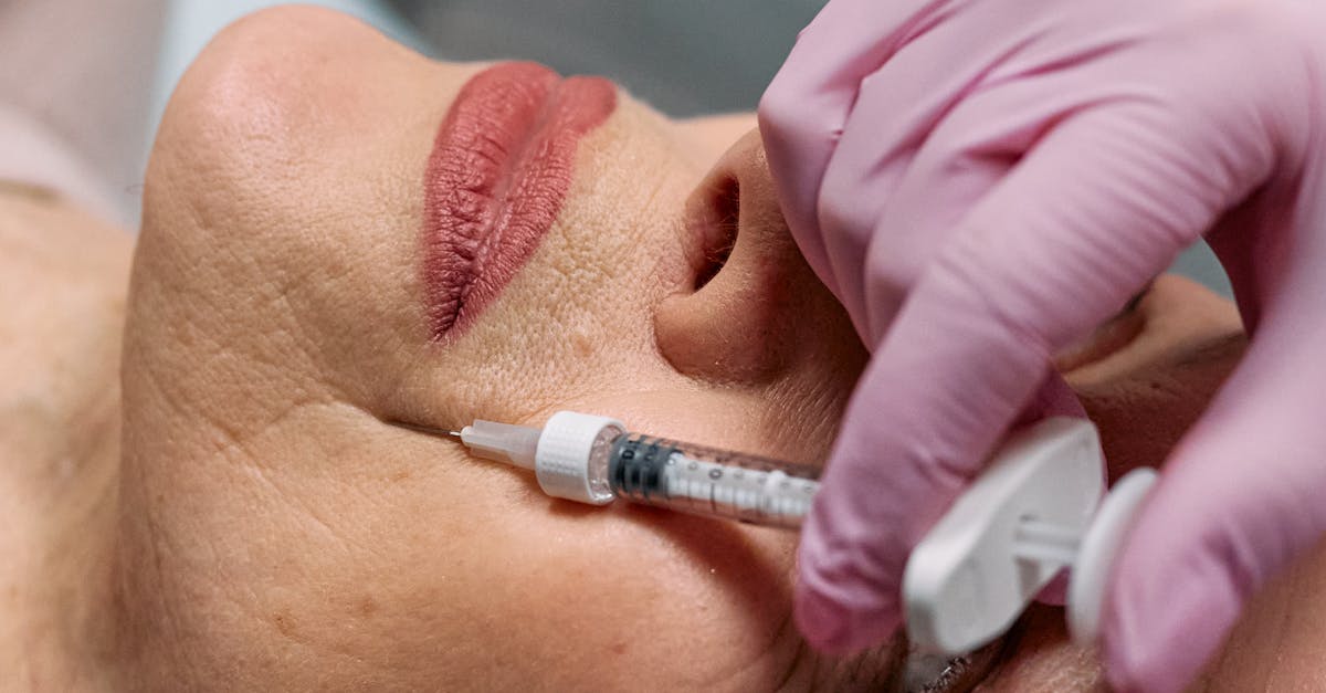 Exploring the Cosmetic Benefits of Botox for Younger Appearance